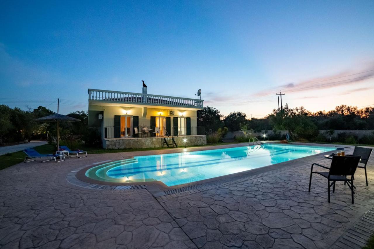 Villa Adonis Halikounas Exteriör bild