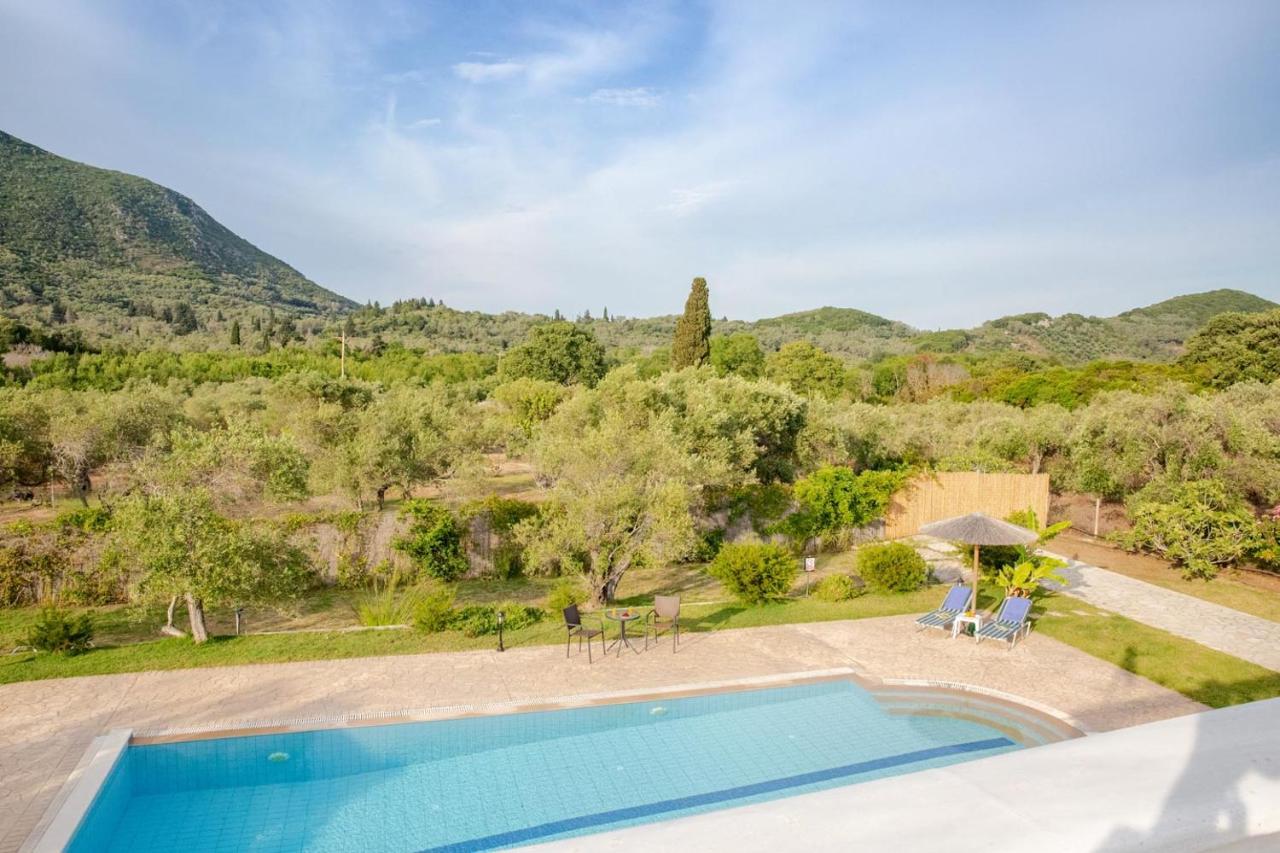 Villa Adonis Halikounas Exteriör bild